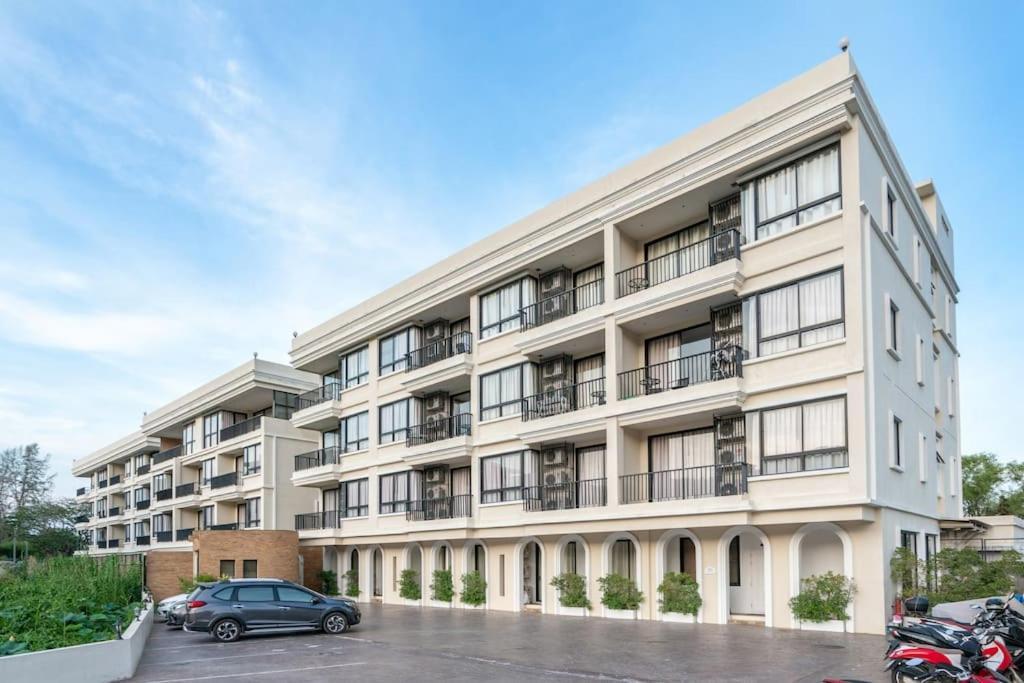 The 2bd Lejlighed